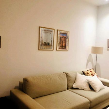 Cozy One-Bedroom Apartment Sarajevo Bagian luar foto