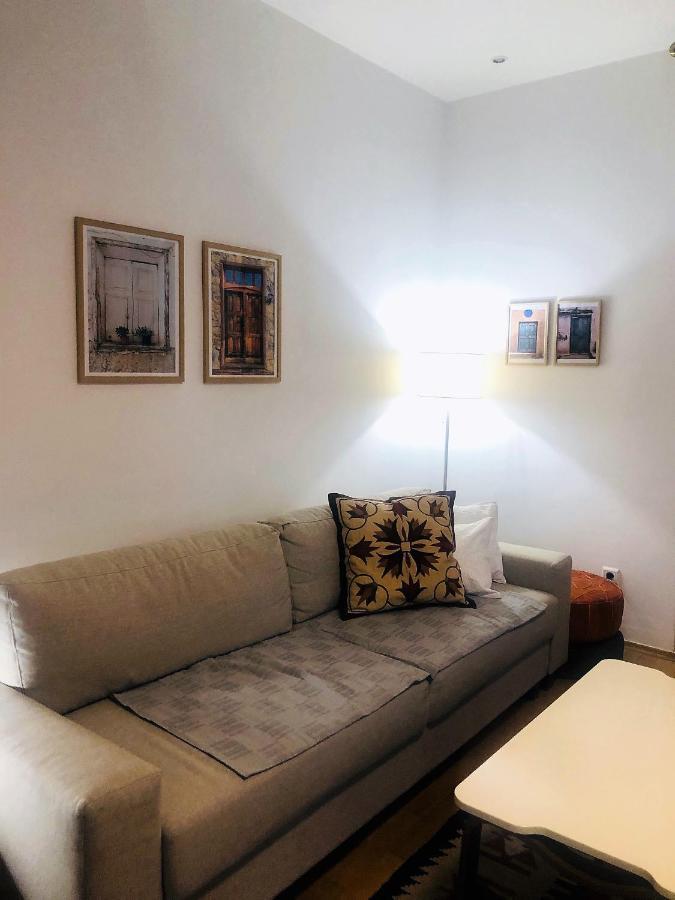 Cozy One-Bedroom Apartment Sarajevo Bagian luar foto